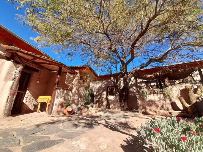 Others 3, Hostal Sonchek, El Loa