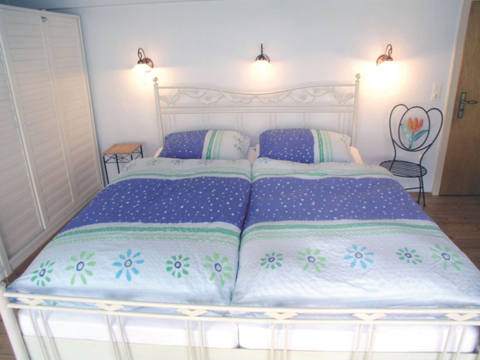 Bedroom 4, Apartment in Schwalenberg With Sauna, Lippe