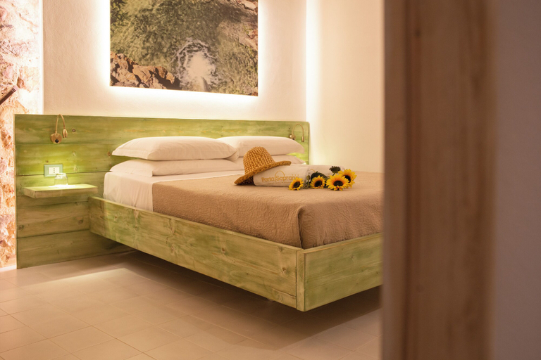 Bedroom 3, PORTA SOPRANA Luxury guest house &Spa, Palermo
