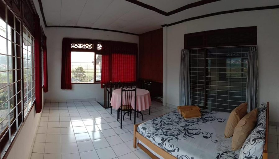 Bedroom 2, Villa Bougenville 2, Jalan Raya Kota Bunga, Bogor