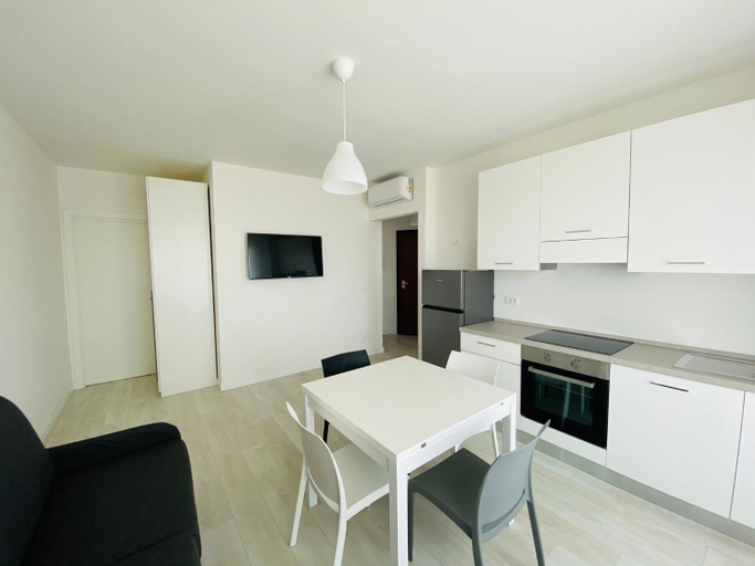 Dining Room 22