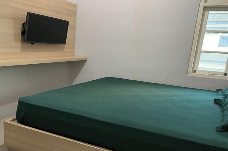 Bedroom 25