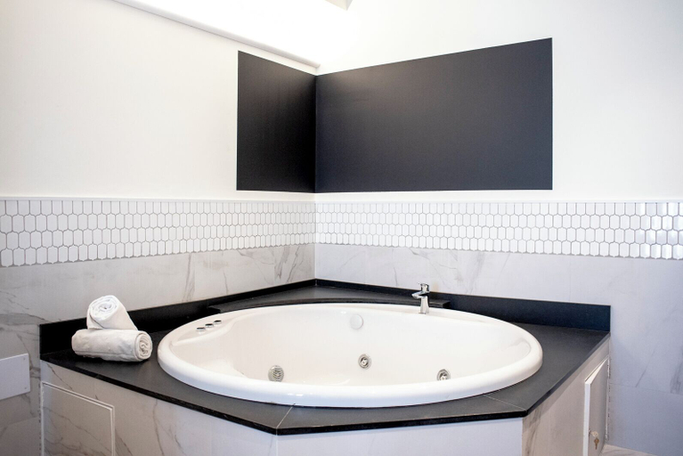 Bathroom 3, Hotel Citrea Santander, Cantabria