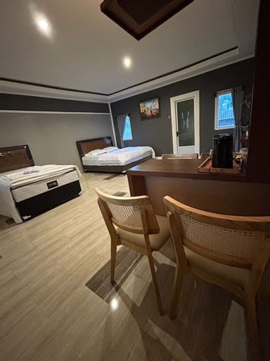 Bedroom 17