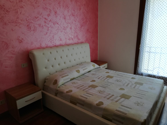 Bedroom 2, Residence San Miguel (4), Vicenza
