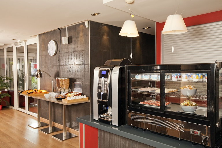 Food & Drinks 5, Sejours et Affaires Creteil Le Magistere, Val-de-Marne