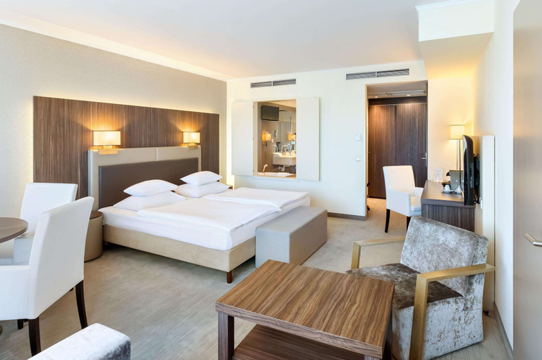 Bedroom 26