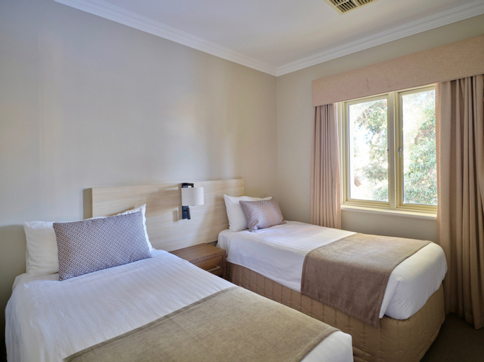 Bedroom 10