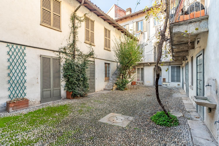 Milan Stay - Alzaia Naviglio Grande, Milano