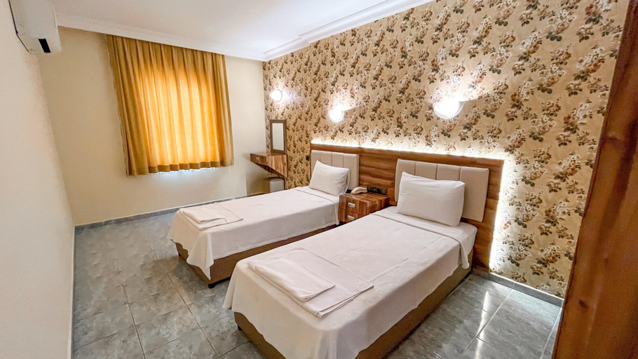Bedroom 4, Ozlem Apart 2, Marmaris