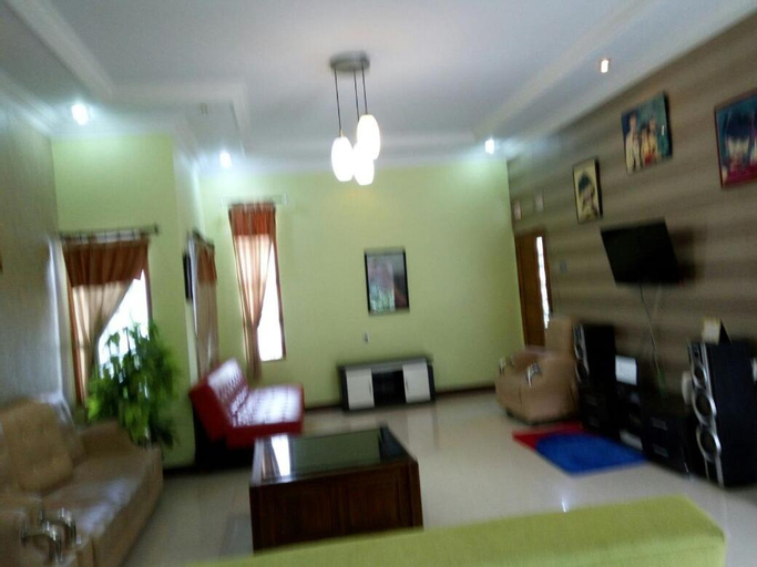 Bedroom 15