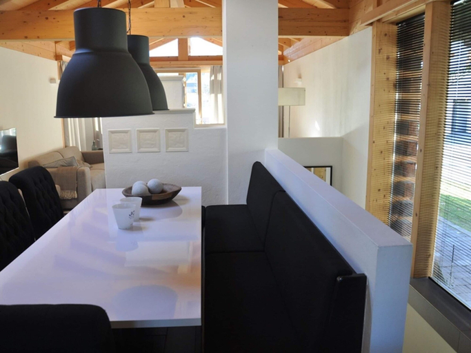 Others 4, Modern Chalet With Sauna in Wald im Pinzgau, Zell am See