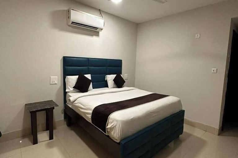Bedroom 30