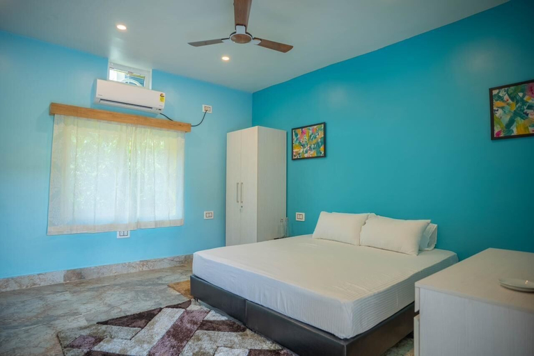 Bedroom 2, Michael's Island Resort, Puri