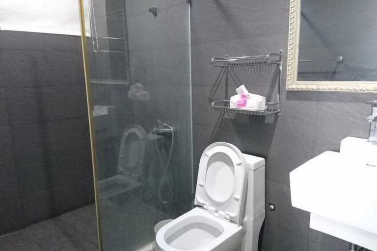 Bathroom 4, Hefeng Green Bed and Breakfast, Yilan