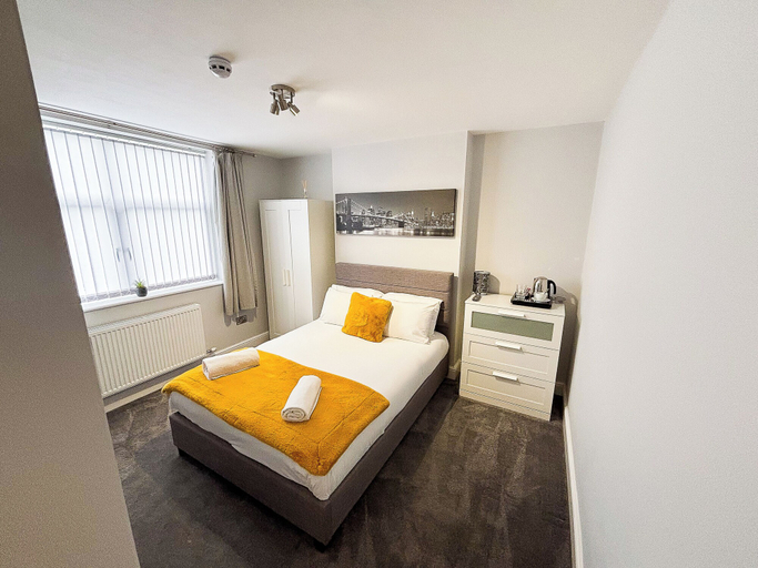 Bedroom 2, Lymm Living, Warrington