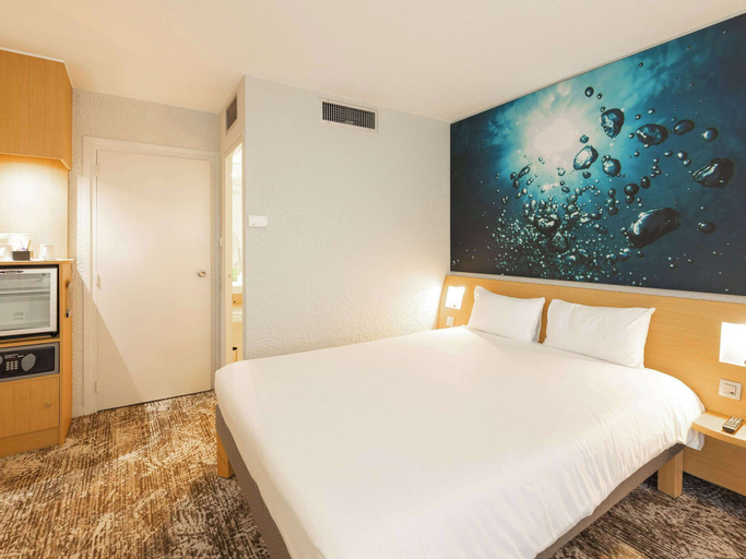 Bedroom 15