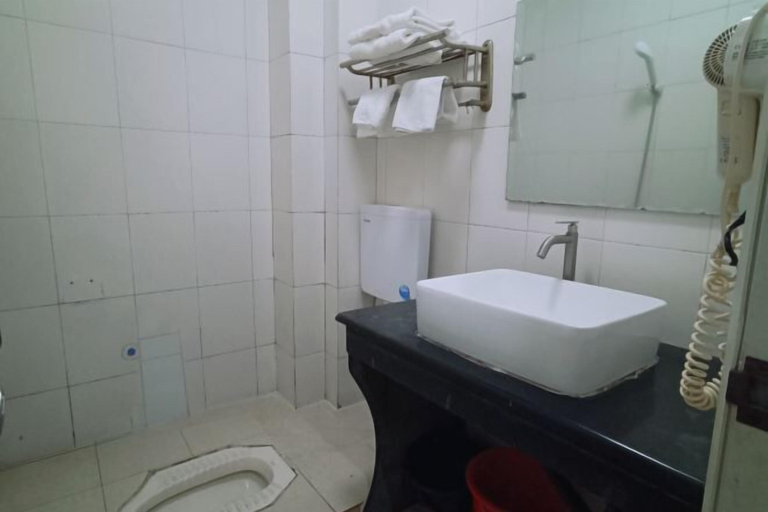 Bathroom 3, Fogang Xingshu Fashion Hotel, Qingyuan
