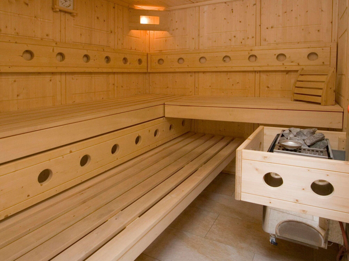 Others 2, Spacious Chalet in Annaberg-lungotz With Sauna, Hallein