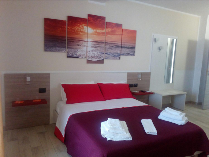 Bedroom 2, STELLA POLARe, Syracuse