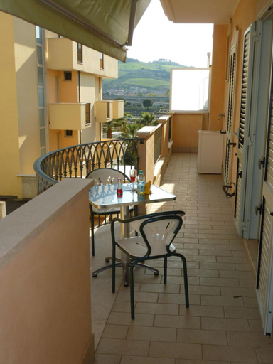 Others 2, Beaurivage, Ascoli Piceno