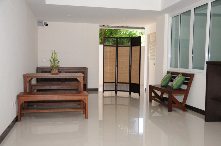 Others 4, Weerawan Place, Muang Khon Kaen