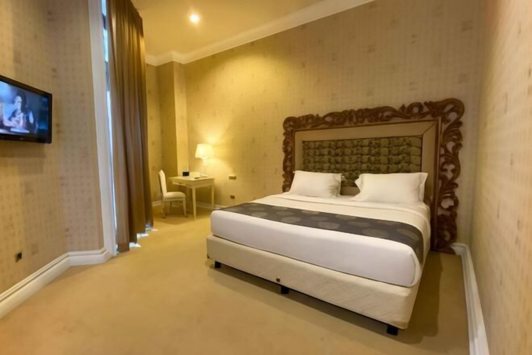 Bedroom 8