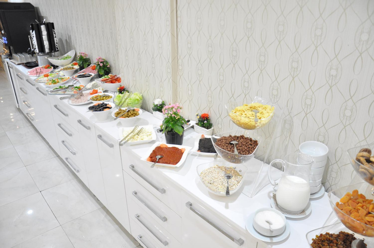 Food & Drinks 5, Taksim Cuento Hotel, Beyoğlu