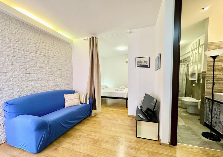 Living area 5, Cleo mimosa, Ancona
