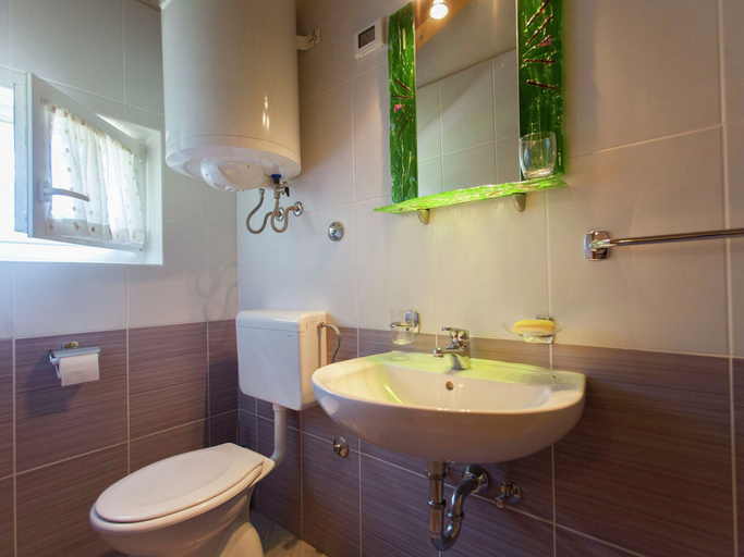 Bathroom 4, Beautiful Villa With Swimming Pool, Vodnjan