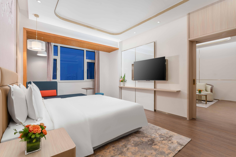Bedroom 8
