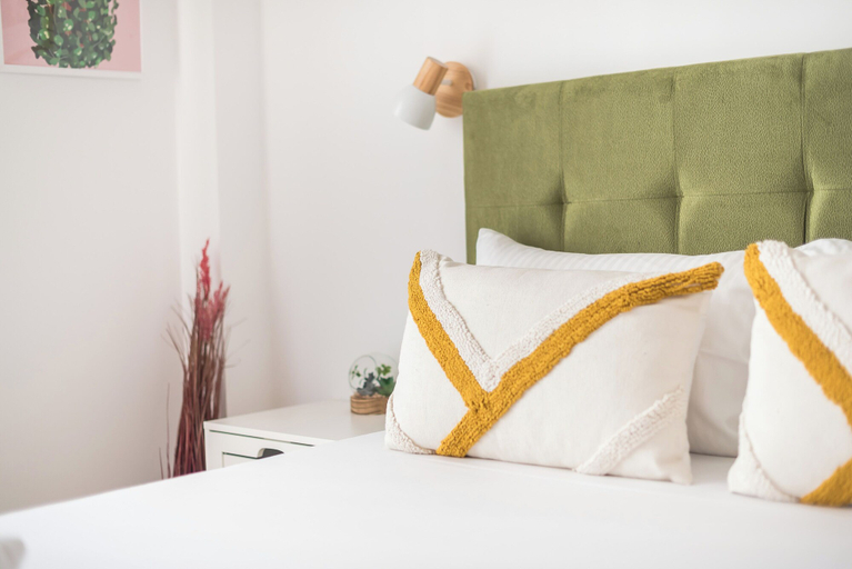 Bedroom 4, The Business Suite by Cloudkeys, Attica