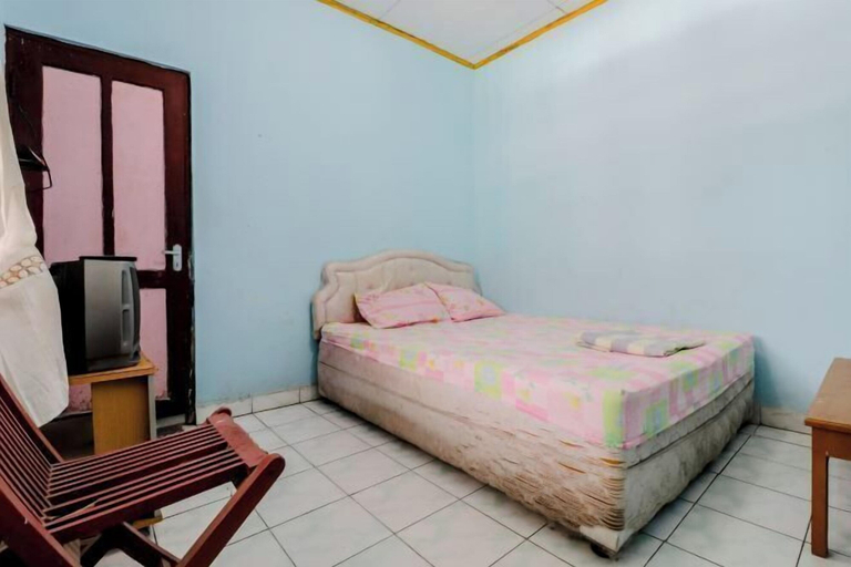 Bedroom 9