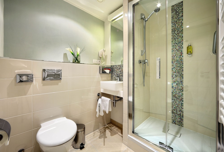 Bathroom 4, Hotel Duo, Praha 8