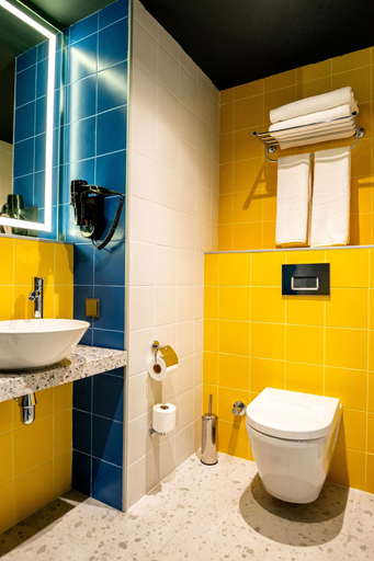 Bathroom 3, ibis Styles Batumi, Batumi