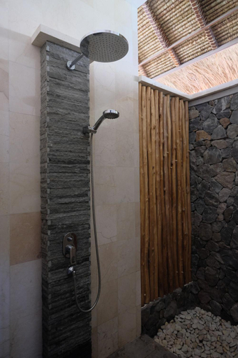Bathroom 4, Private Luxury Villa Celagi - with large infinity pool and ocean view, Karangasem