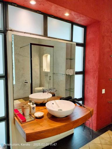 Bathroom 5, Baymaas Lakehouse, Ernakulam