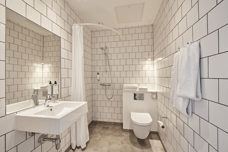 Bathroom 2, Four Points Flex by Sheraton Copenhagen City, Copenhagen