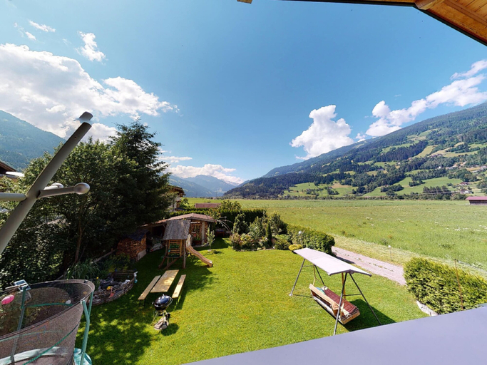 Others 2, Idyllic Apartment in Stumm With Garden, Schwaz