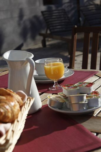 Food & Drinks 5, Adonis Carcassonne, Aude