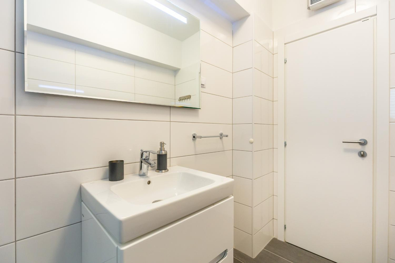 Bathroom 3, Hedera Estate, Villa Hedera V, Dubrovnik