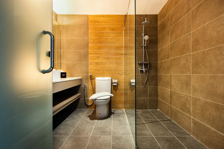Bathroom 5