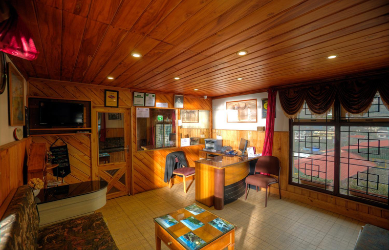 Public Area 2, Pine Borough Inn, Dindigul