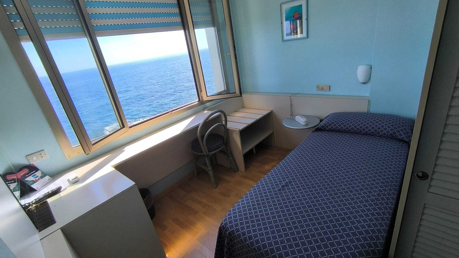 Bedroom 4, La Perla del capo hotel, Imperia