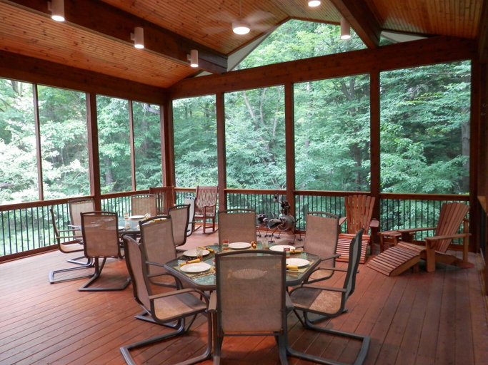 Others 4, Pigeon Creek Inn - Adults Only, Ottawa