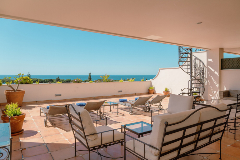 Food & Drinks 4, Guadalpin Suites, Málaga