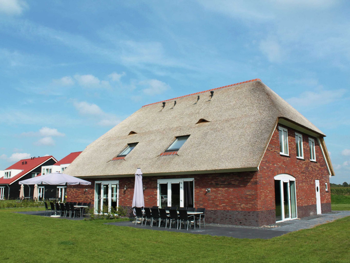 Others 5, Spacious Villa in a National Park, Steenwijkerland