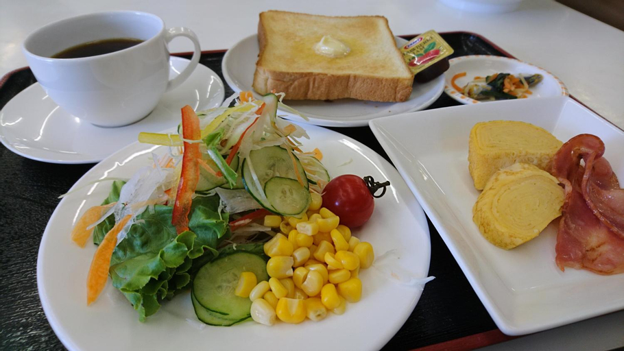 Food & Drinks 6