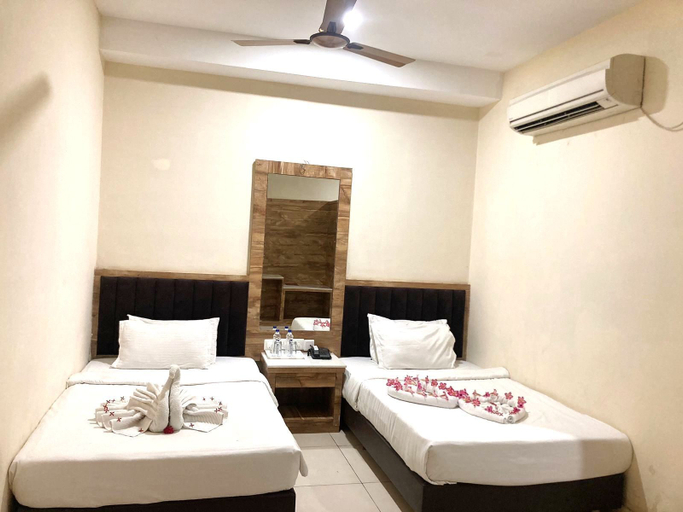 Bedroom 3, Hotel Silver Oak, Bilaspur