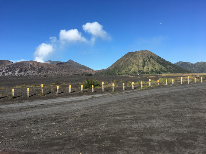 Exterior & Views 5, Bromo Deddy Homestay, Probolinggo